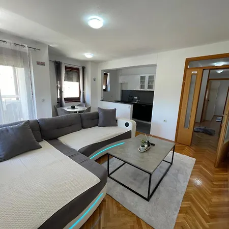 Apartment Deja Vu